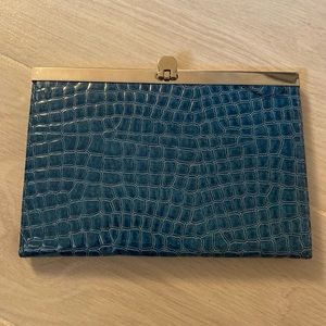 Perfect little blue photo wallet